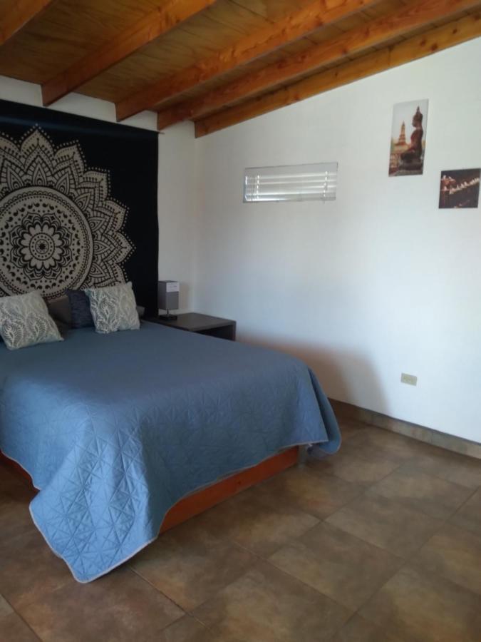 ואלה דה גוואדלופה Posada Soleil Bed & Breakfast מראה חיצוני תמונה